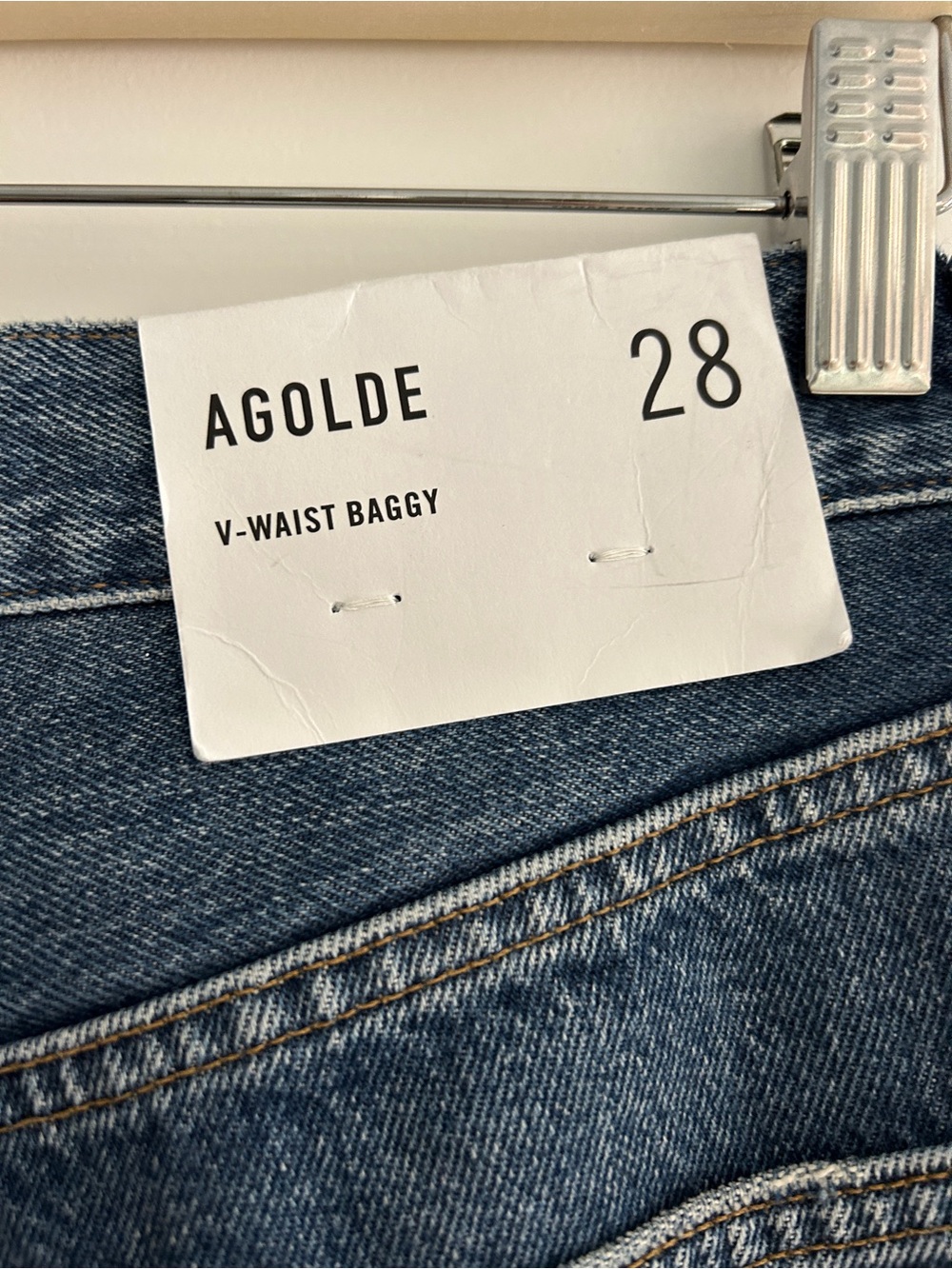 AGOLDE V-Waist Baggy Straight Leg Jeans in Cascade NWT Size 28 - Picture 3 of 12